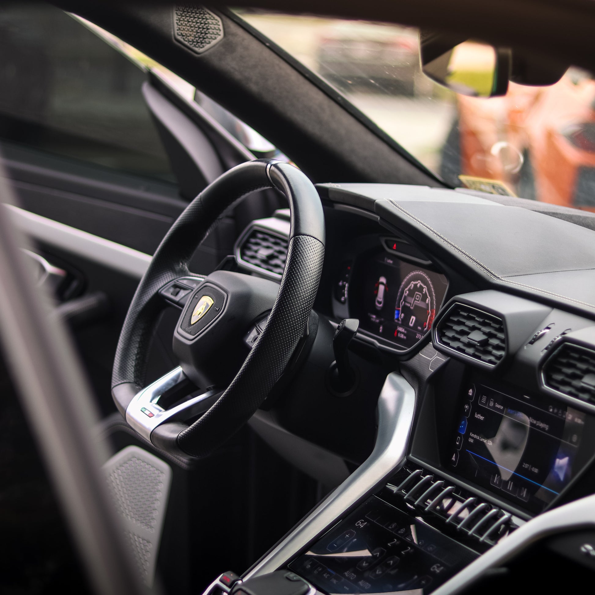 2019 Lamborghini Urus