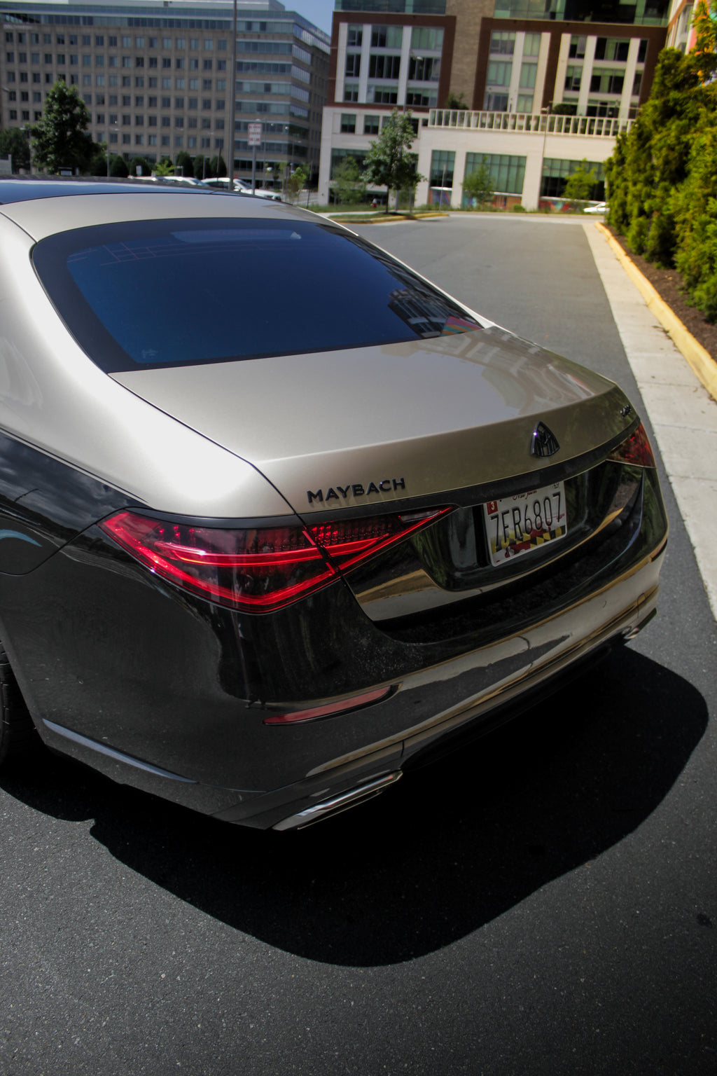 Mercedes-Benz S680 Maybach (1 of 200)