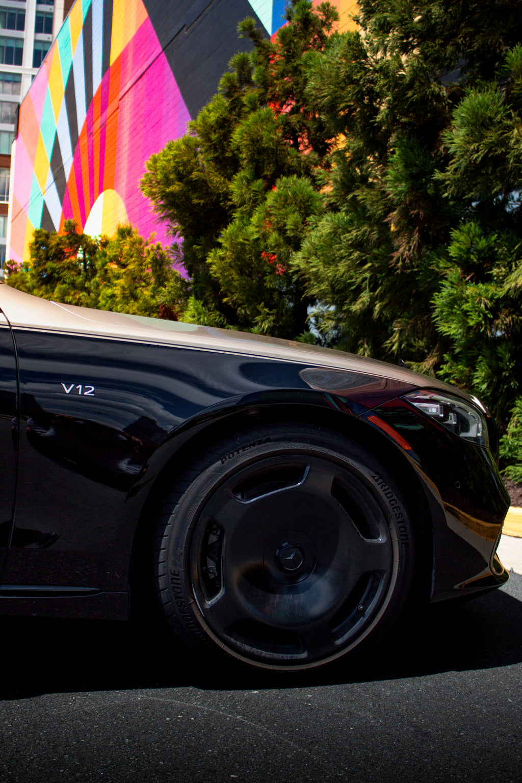 Mercedes-Benz S680 Maybach (1 of 200)