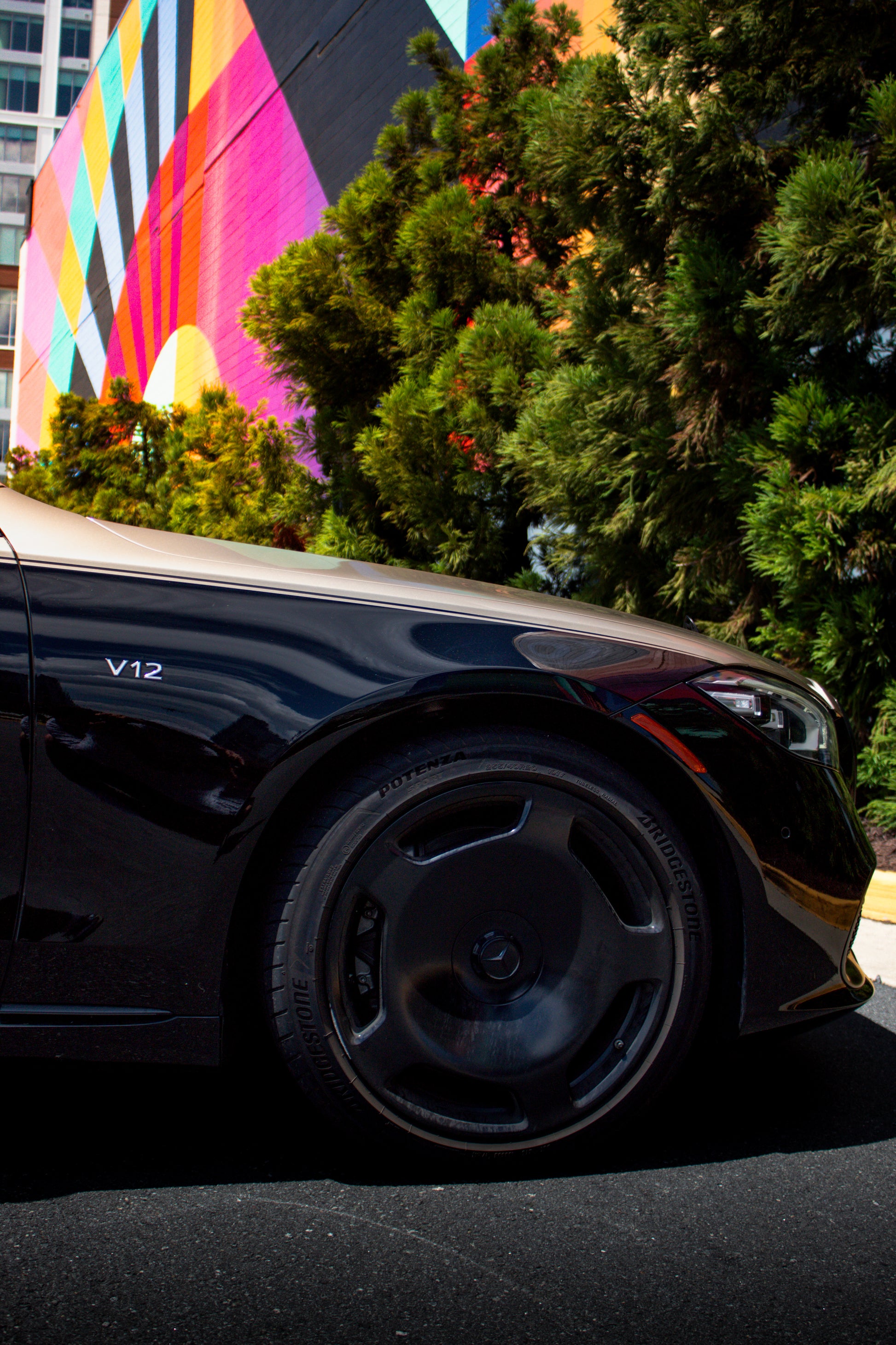 Mercedes-Benz S680 Maybach (1 of 200)