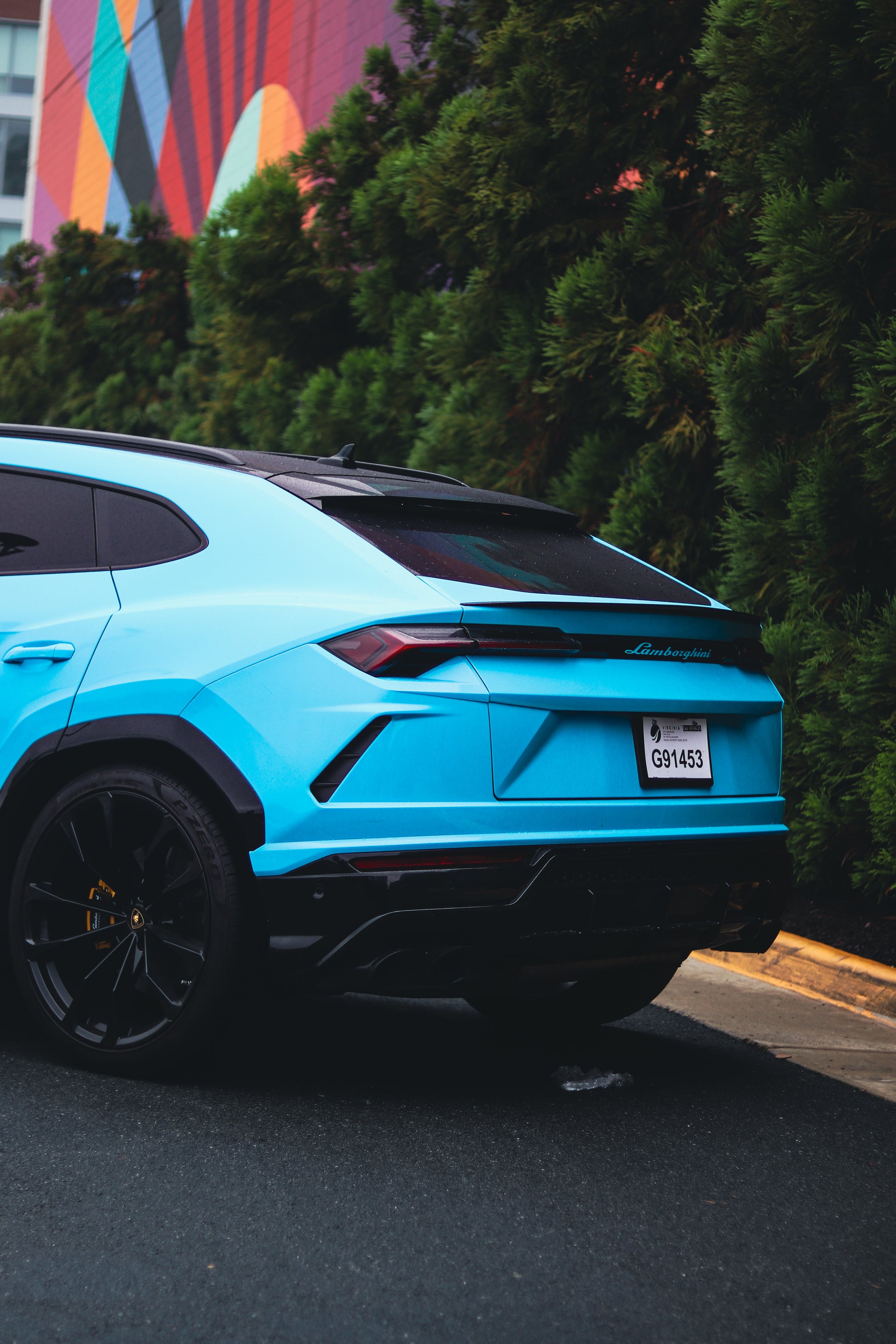 Lamborghini Urus Baby Blue (w/ Starlights)