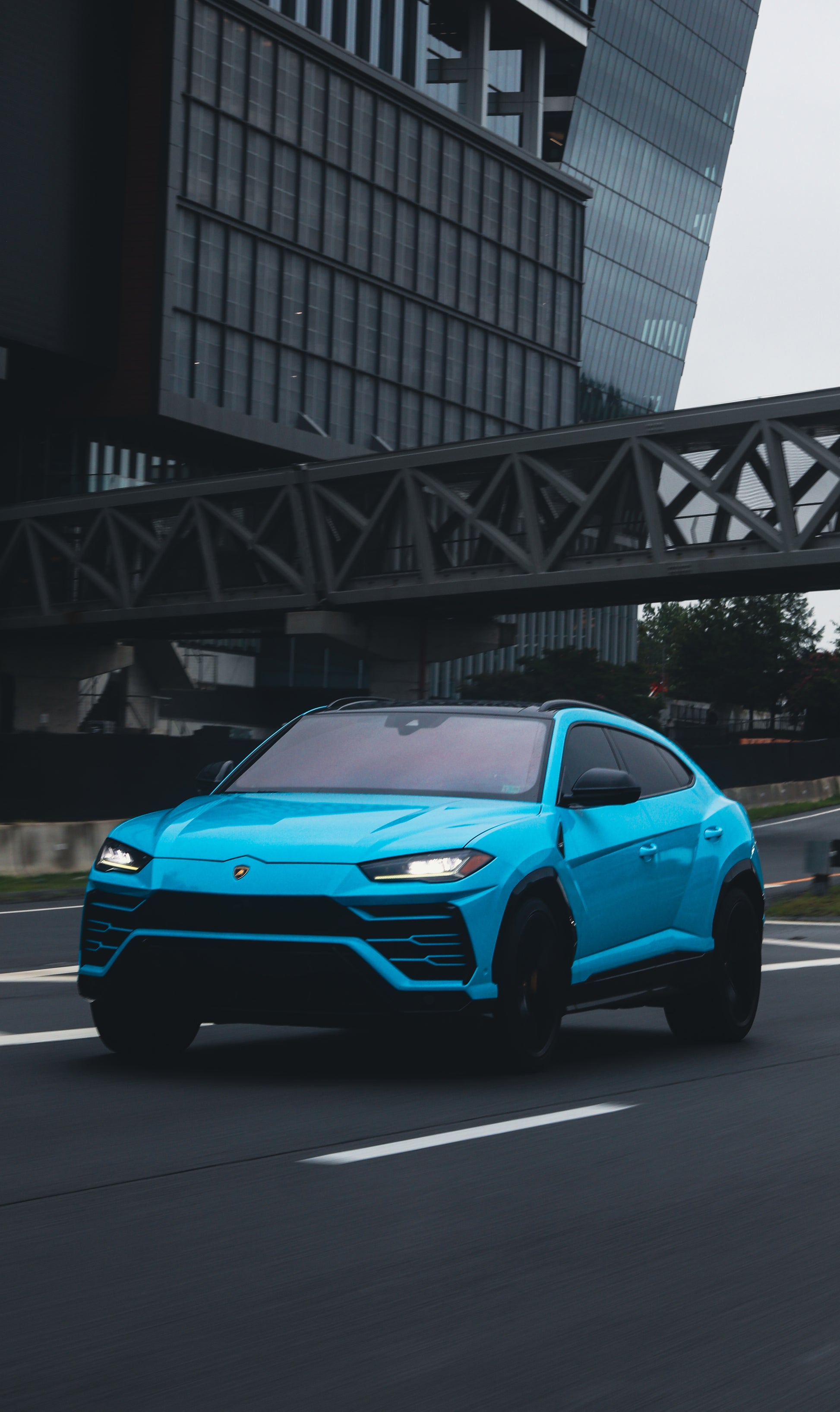Lamborghini Urus Baby Blue (w/ Starlights)