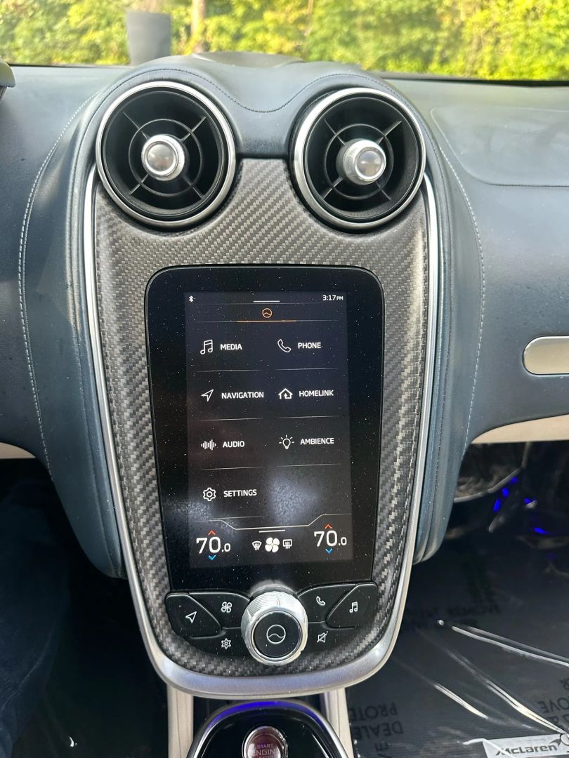 2020 MCLAREN GT